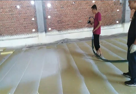 冷庫聚氨酯噴涂(圖1) 冷庫聚氨酯噴涂施工案例